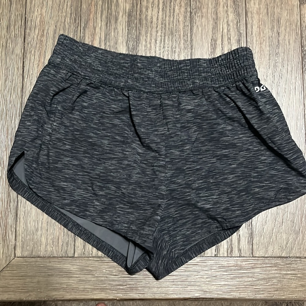 DSG Active Shorts - Size XS